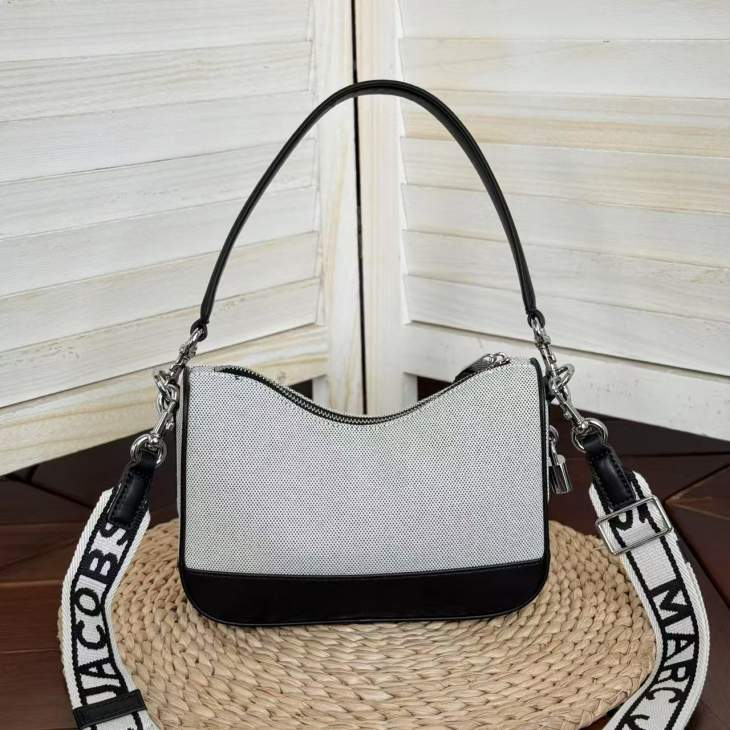 Picture of Marc Jacobs Handbags _SKUfw234184625fw